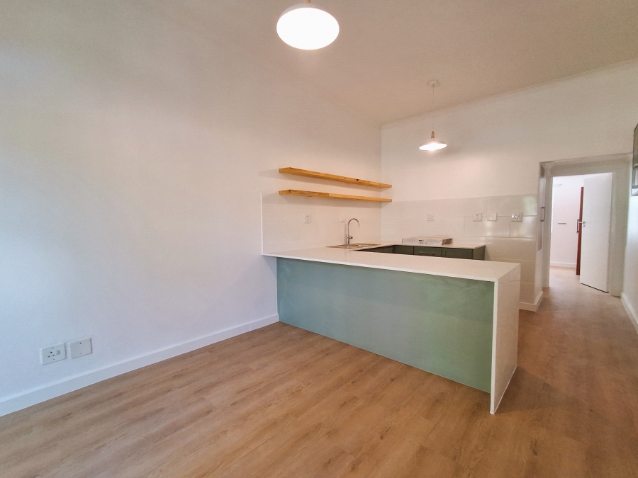 1 Bedroom Property for Sale in Kenilworth Western Cape